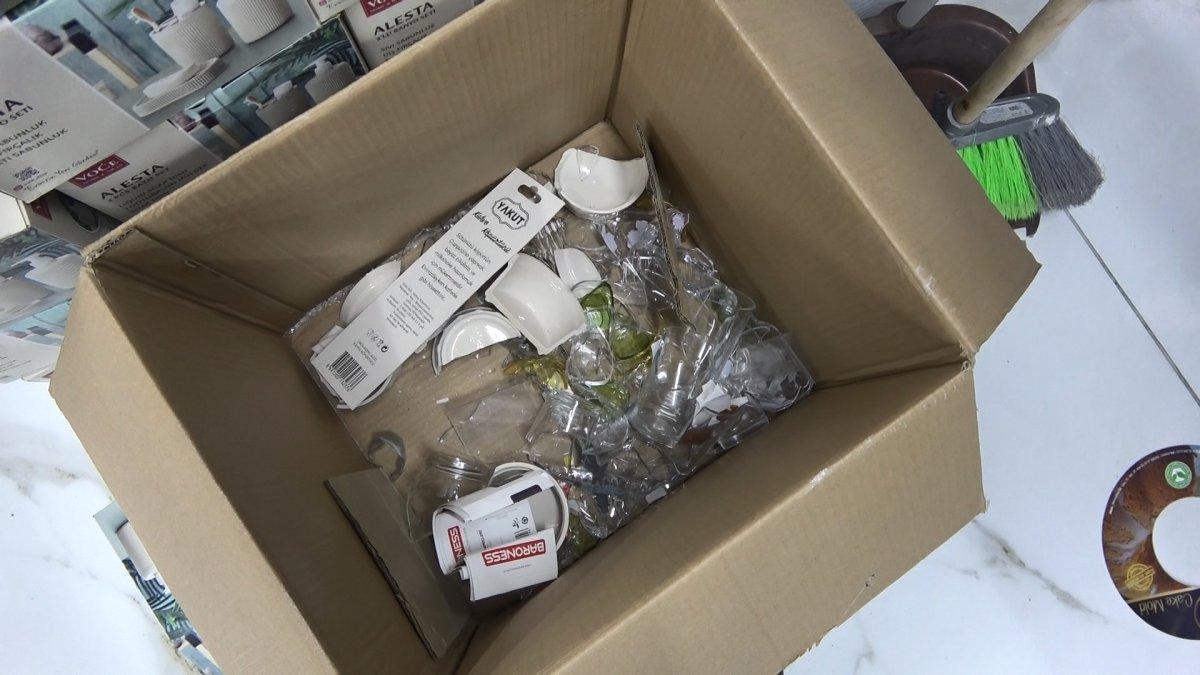 Kocaeli'de mağaza açılışında izdiham oluştu, eşyalar kırıldı