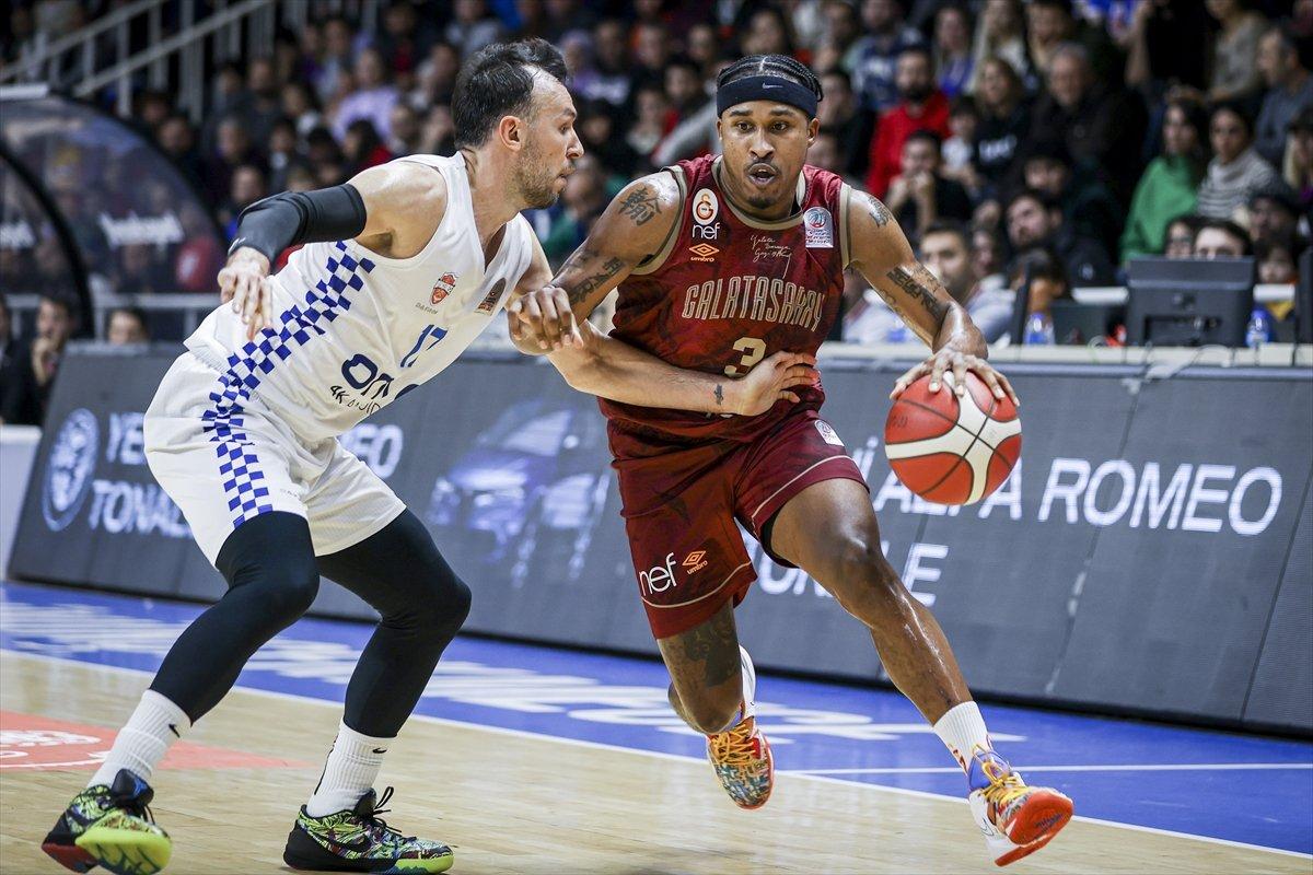 Galatasaray, deplasmanda kazandı