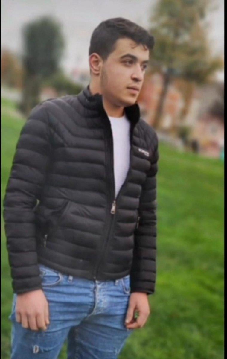 İstanbul’a geldiği gün bıçaklanan genç öldü