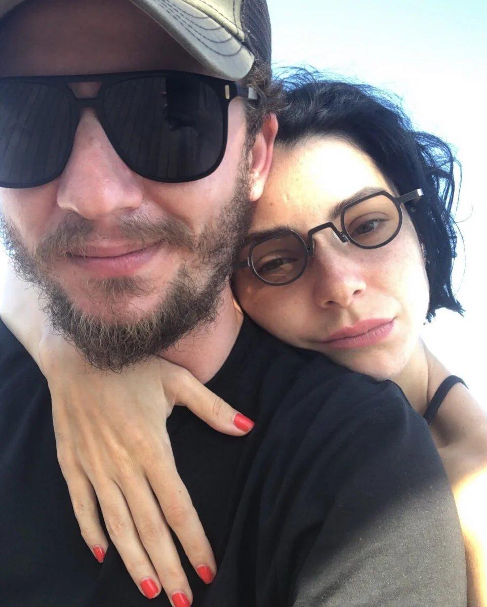 Merve Boluğur ile Mert Aydın yine bir arada görüntülendi