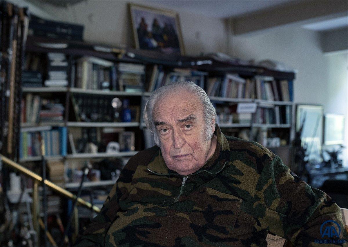 Gazeteci Ergin Konuksever yaşamını yitirdi