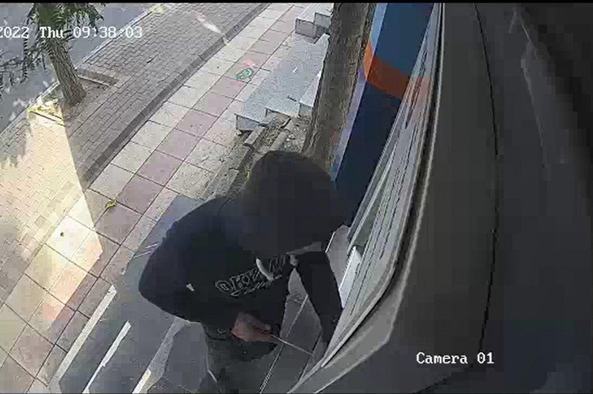 İstanbul’da, 138 ATM’yi soyan çete yakalandı