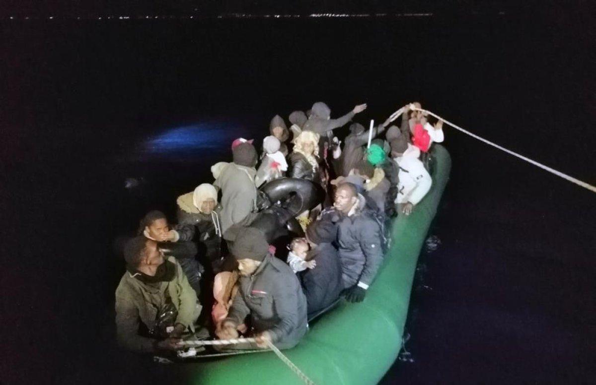 Muğla açıklarında 88 göçmen kurtarıldı