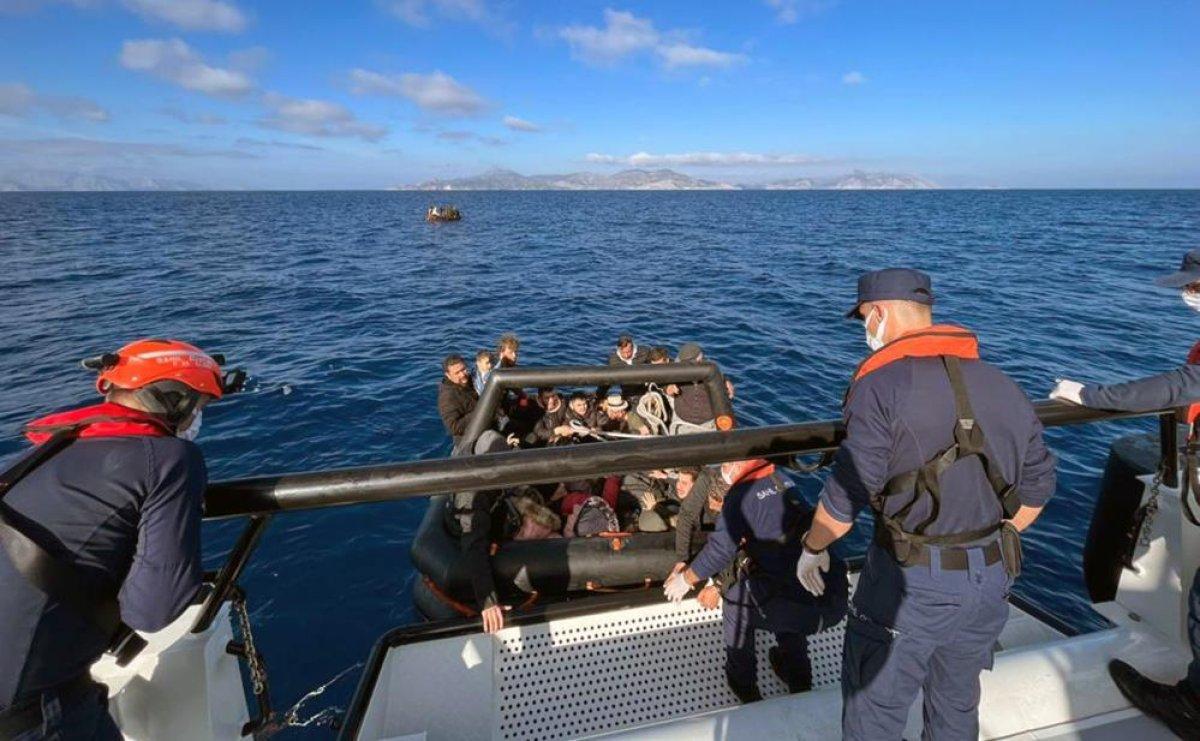 Muğla açıklarında 88 göçmen kurtarıldı
