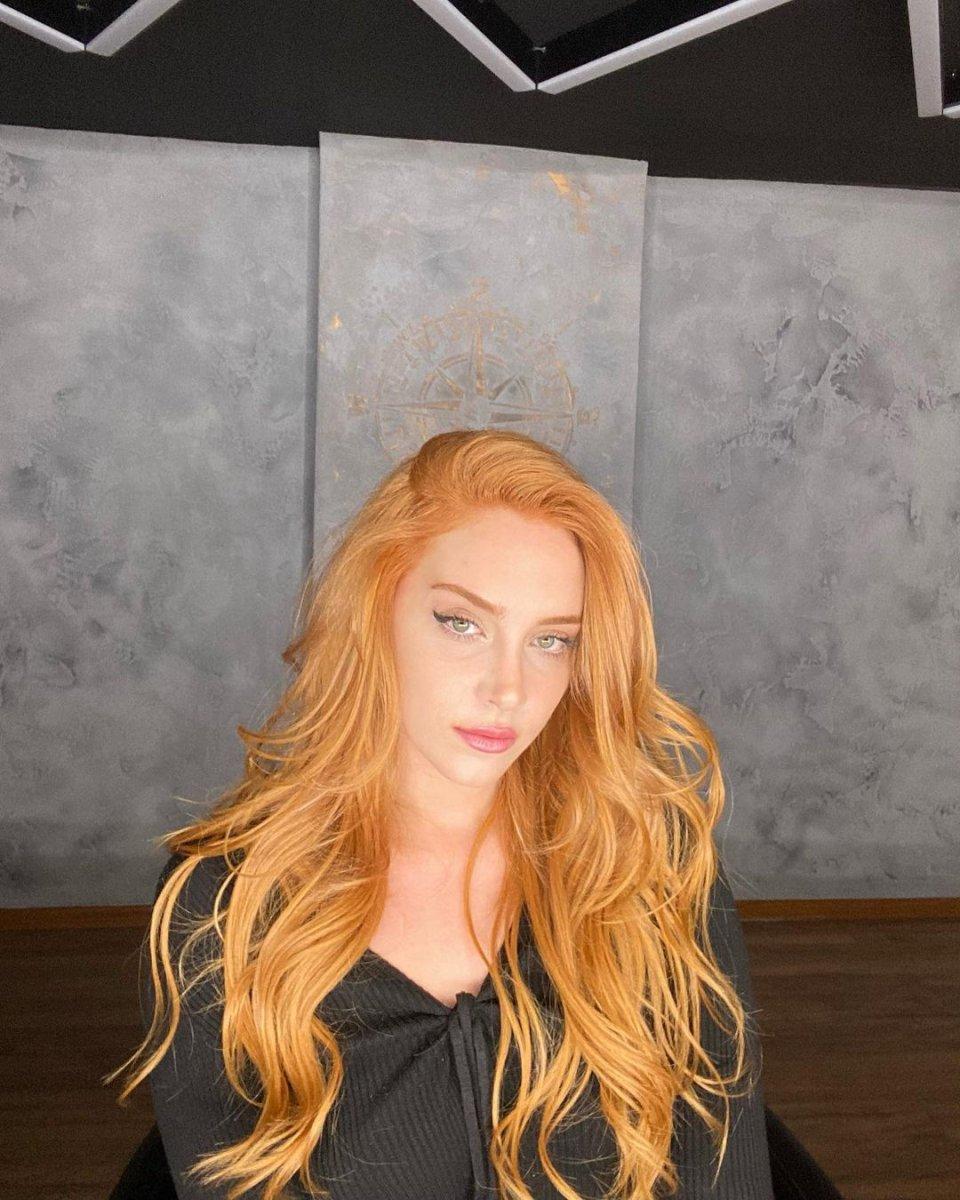 Hayal Köseoğlu, imaj yeniledi