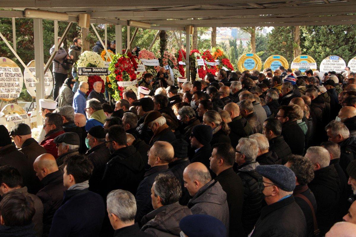 Rıfat Ilgaz'ın oğlu yazar Aydın Ilgaz son yolculuğuna uğurlandı