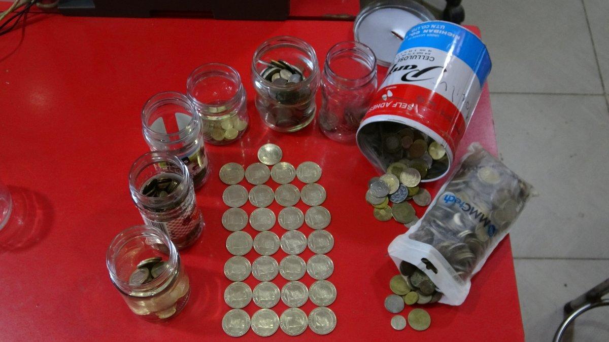 Mardin'de koleksiyoncu merak için para bastırdı