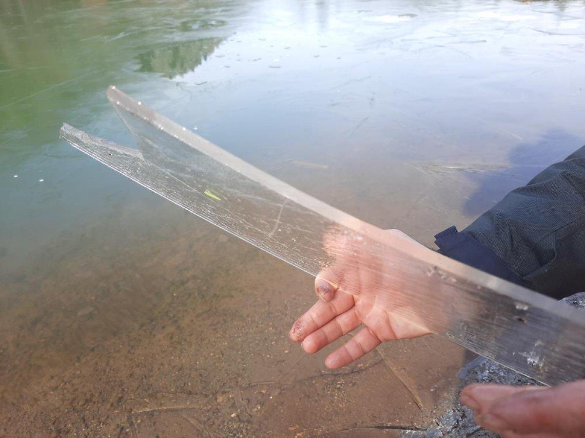 Doğa harikası Karagöl buz tuttu