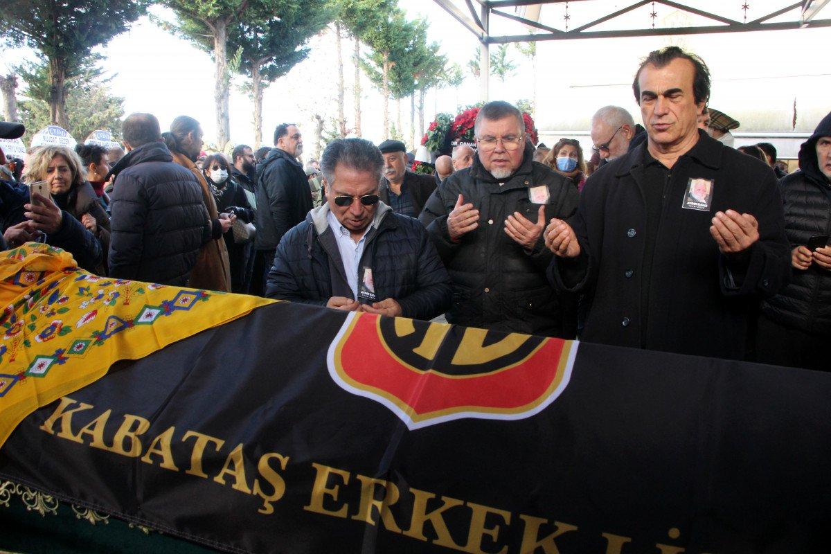 Rıfat Ilgaz'ın oğlu yazar Aydın Ilgaz son yolculuğuna uğurlandı