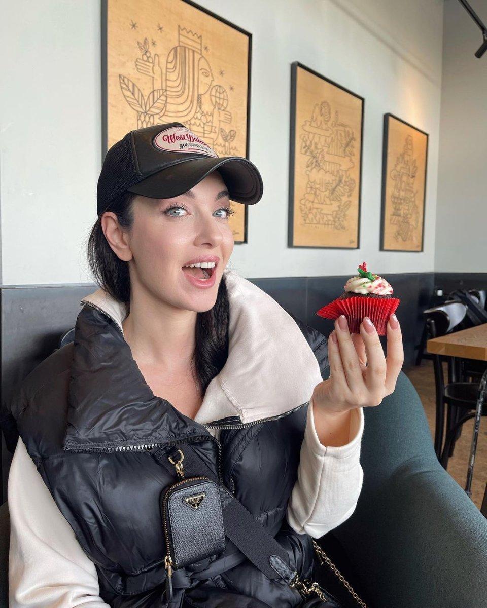 Aslıhan Güner, bu sene 5 kere doğum günü kutladı