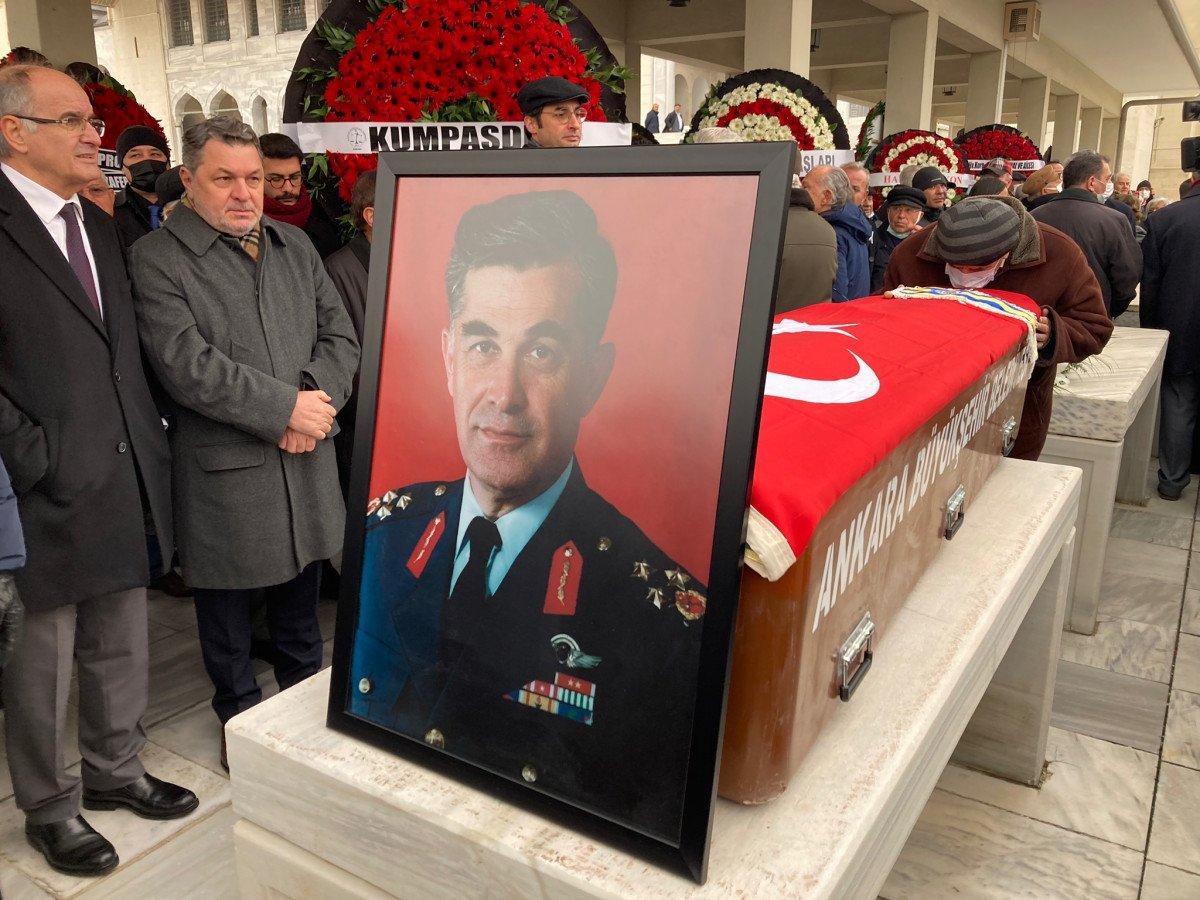 28 Şubat hükümlüsü Vural Avar'ın cenazesi toprağa verildi