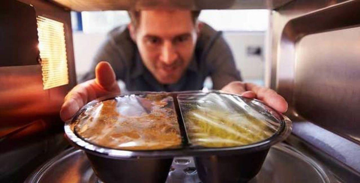 Aman diyelim! Sakın bu yiyecekleri tekrar ısıtıp yemeyin! 1 kaşık tüketildiğinde bile...