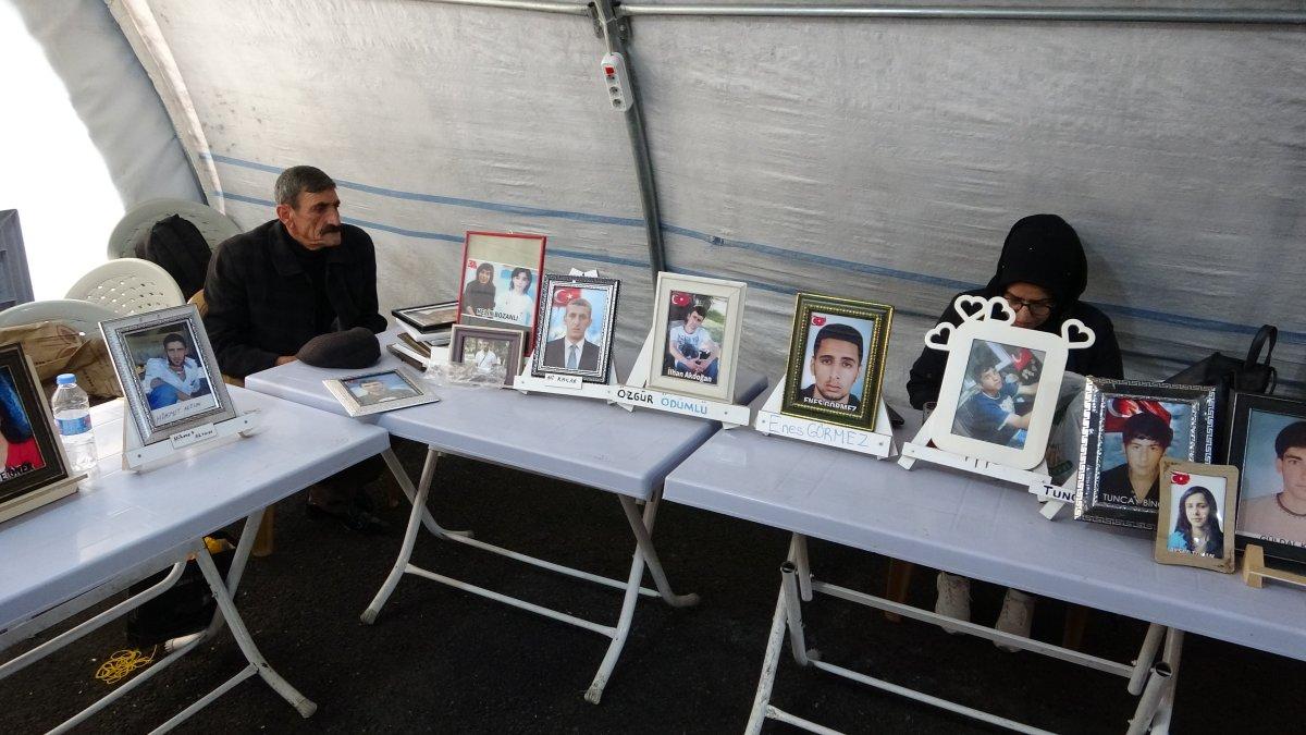 Evlat nöbetindeki baba: Kendi evlatlarını ölüme göndersinler