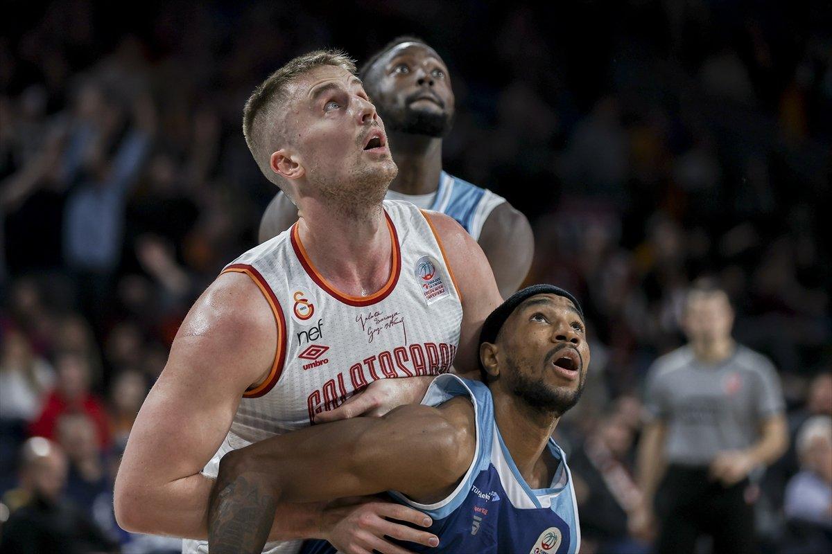 Galatasaray, uzatmada kazandı