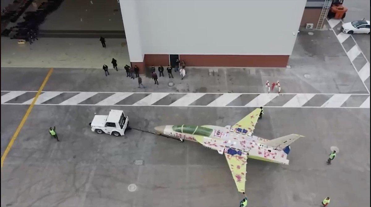 Jet eğitim uçağı Hürjet, ilk uçuşa ilerliyor