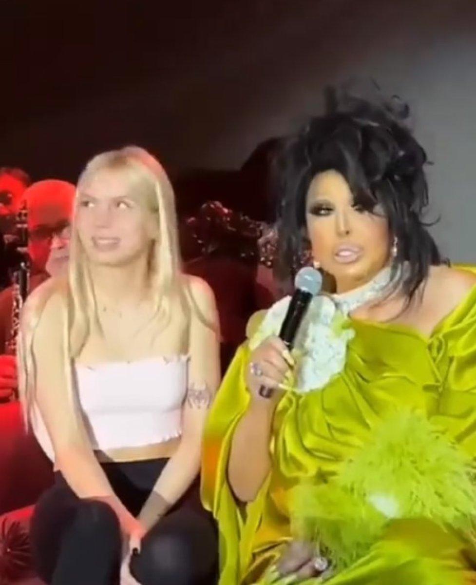 Ses telleri yırtılan Aleyna Tilki Bülent Ersoy'un sahnesine çıktı