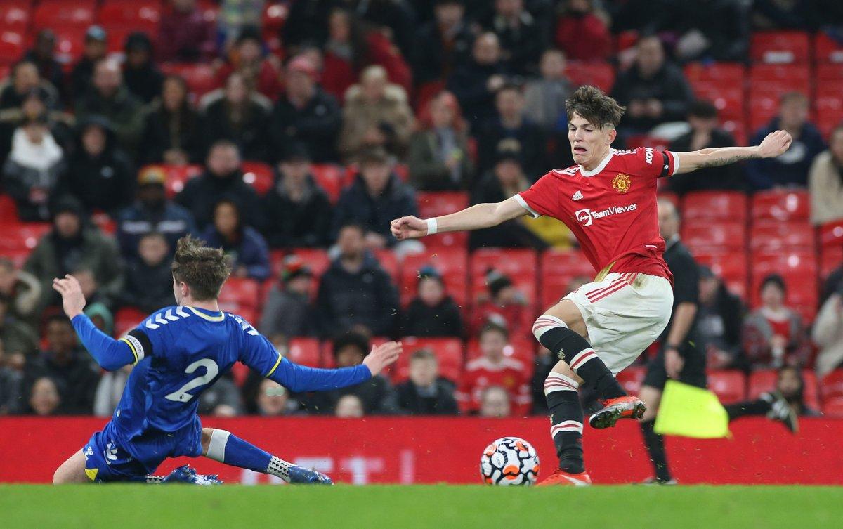 Manchester United - Nottingham Forest maçı ne zaman, hangi kanalda yayınlanacak? Premier Lig 17. hafta!