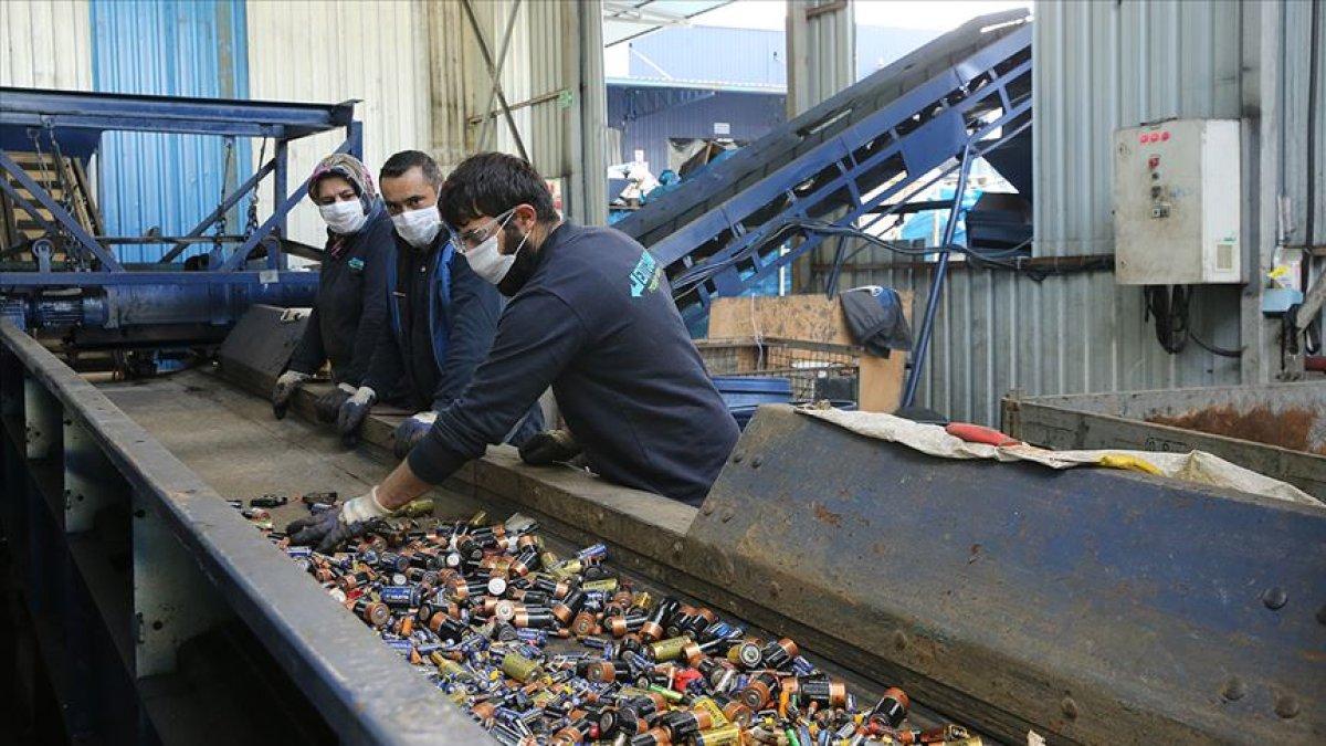 Elektrikli ve elektronik atıklara yeni düzenleme Resmi Gazete'de