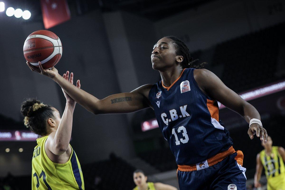 Cumhurbaşkanlığı Kupası'nın sahibi ÇBK Mersin Yenişehir Belediyesi