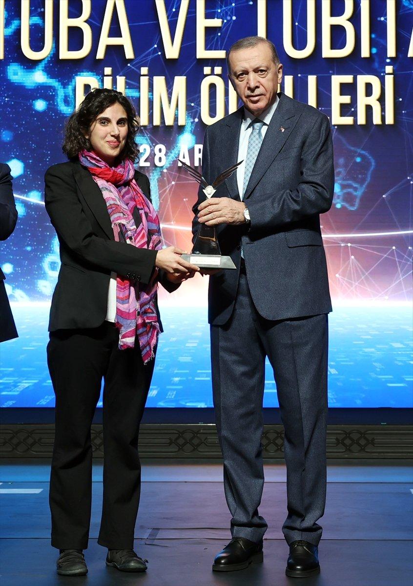 Cumhurbaşkanı Erdoğan, TÜBİTAK ve TÜBA Bilim Ödülleri Töreni'nde konuştu