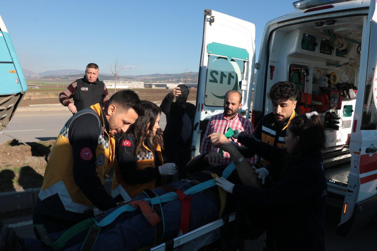 Kahramanmaraş’ta 12 kişinin yaralandığı kaza kamerada