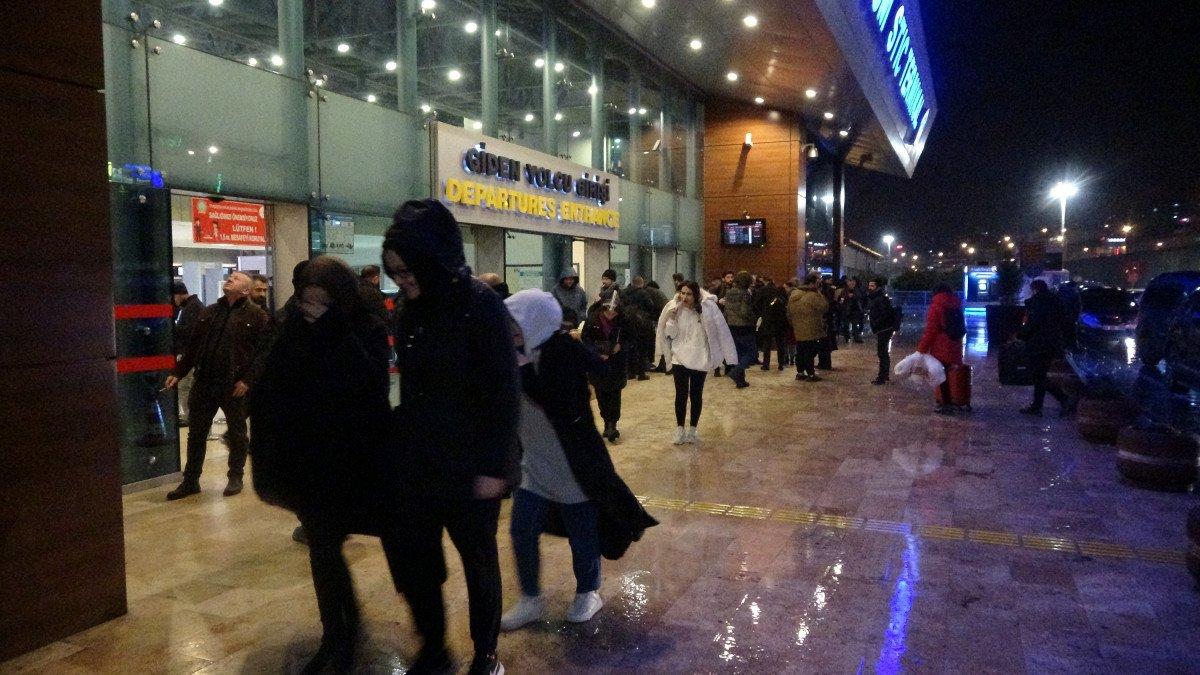 Trabzon-İstanbul seferi öncesi, yolculara yanan uçak fotoğrafı gönderildi