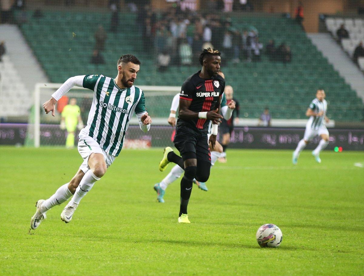 Giresunspor, son dakika golüyle kazandı