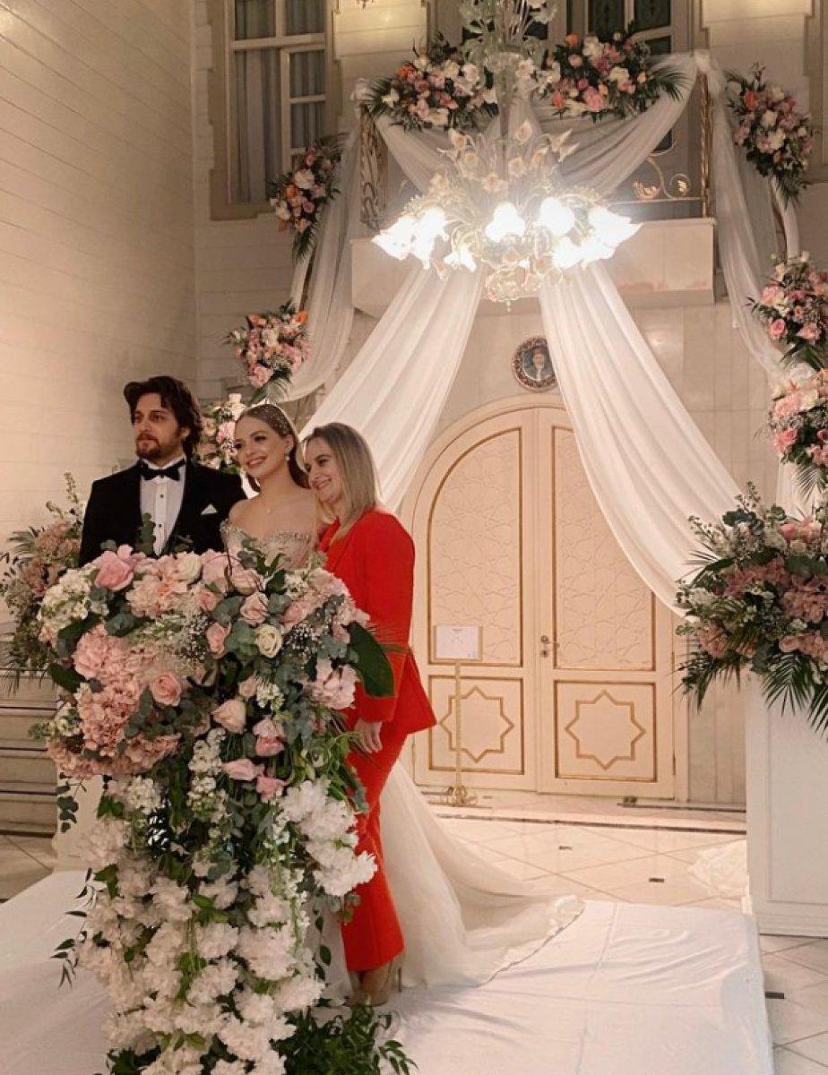 İpek Filiz Yazıcı düğünden yeni kareleri paylaştı