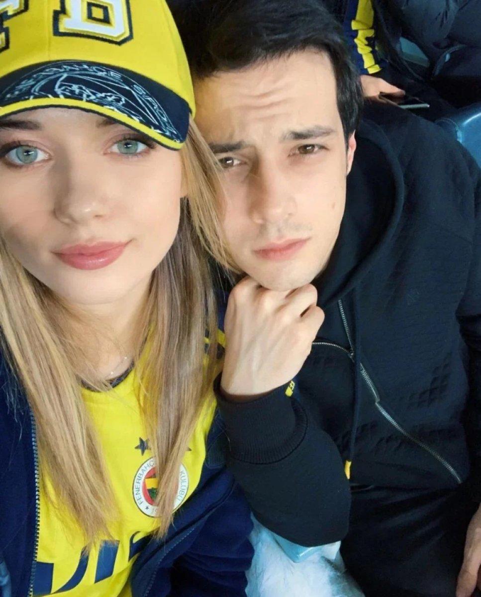 Afra Saraçoğlu ve Mert Yazıcıoğlu'ndan ayrılık açıklaması